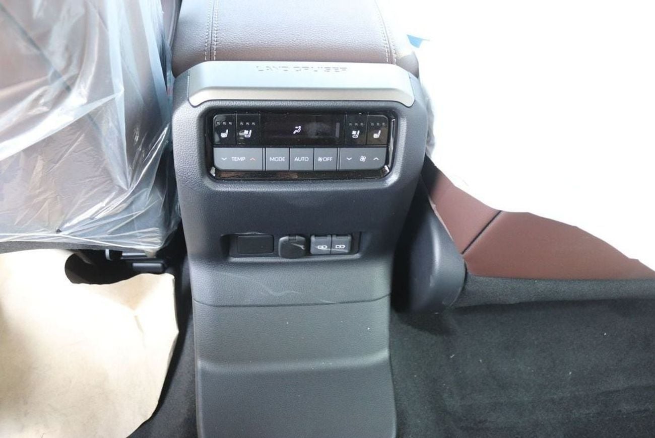 Toyota Prado Adventure 2.4Turbo, Leather Seat, Sunroof, Push Start, Memory seat, Model 2025