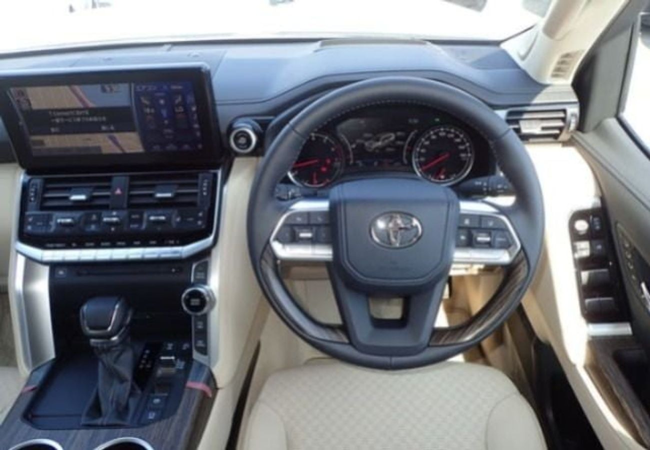 تويوتا لاند كروزر RIGHT-HAND-DRIVE ZX PETROL FULL OPTIONS