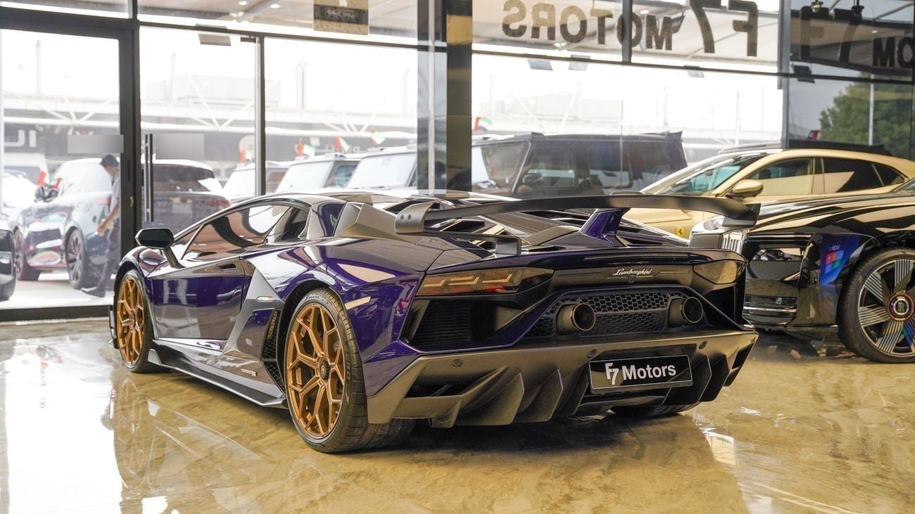 لامبورغيني أفينتادور Lamborghini Aventador SVJ – 2019 (1 of 900 Worldwide)