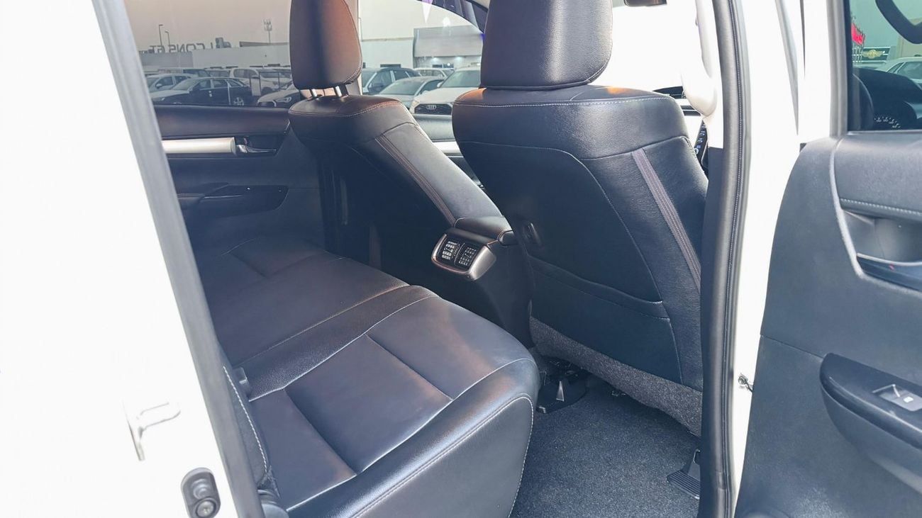 تويوتا هيلوكس GR SPORTS BODY KIT INSTALLED | 2023 | 360 VIEW CAMERA | 2.8L DIESEL ENGINE | AT | PUSH START