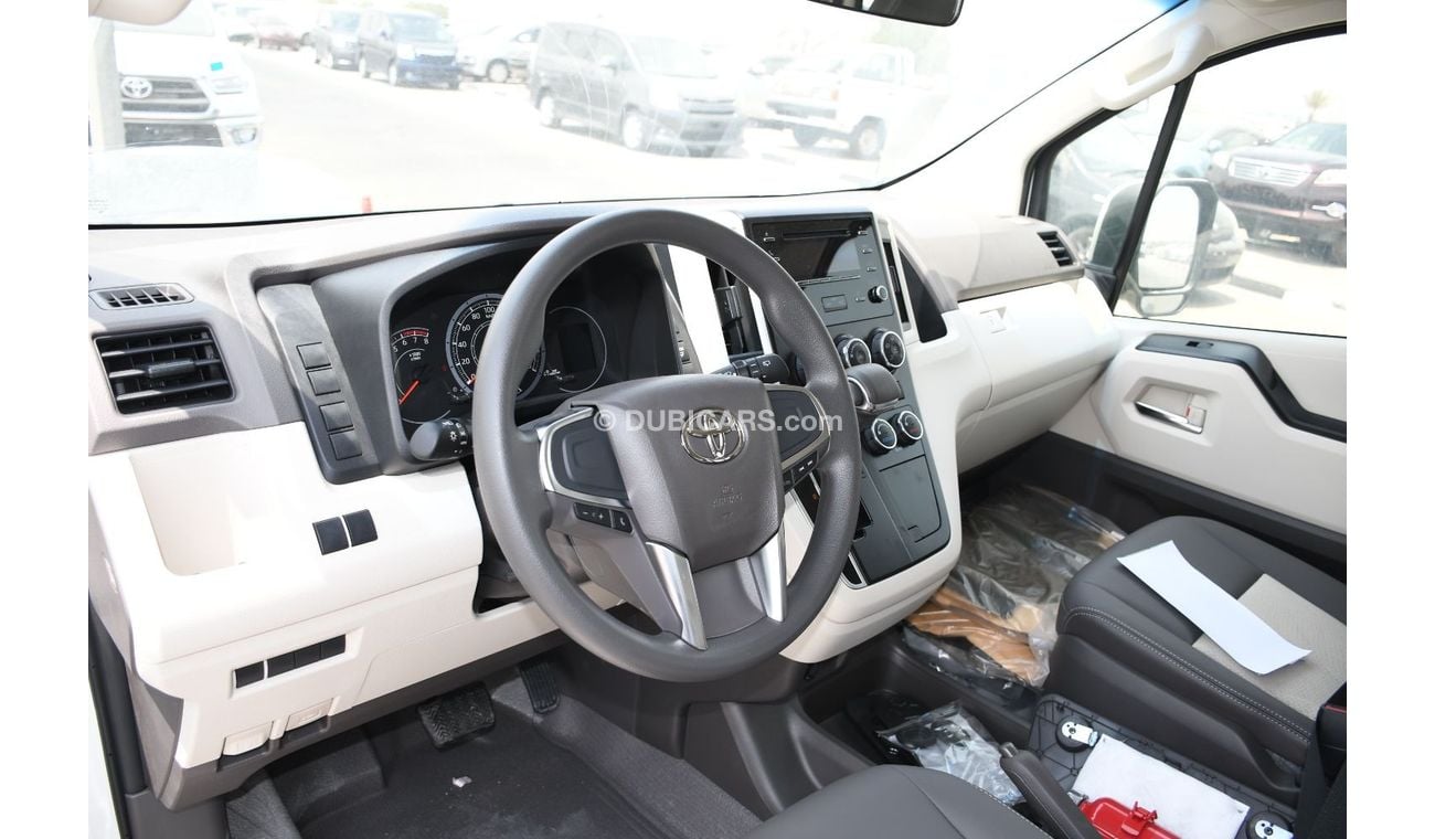 Toyota Hiace 3.5L AT Full option