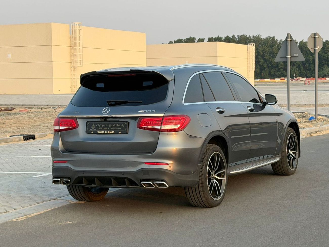 مرسيدس بنز GLC 300 Premium 2.0L