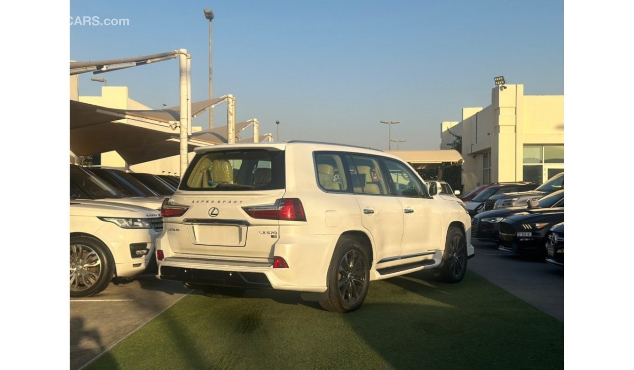 Lexus LX570