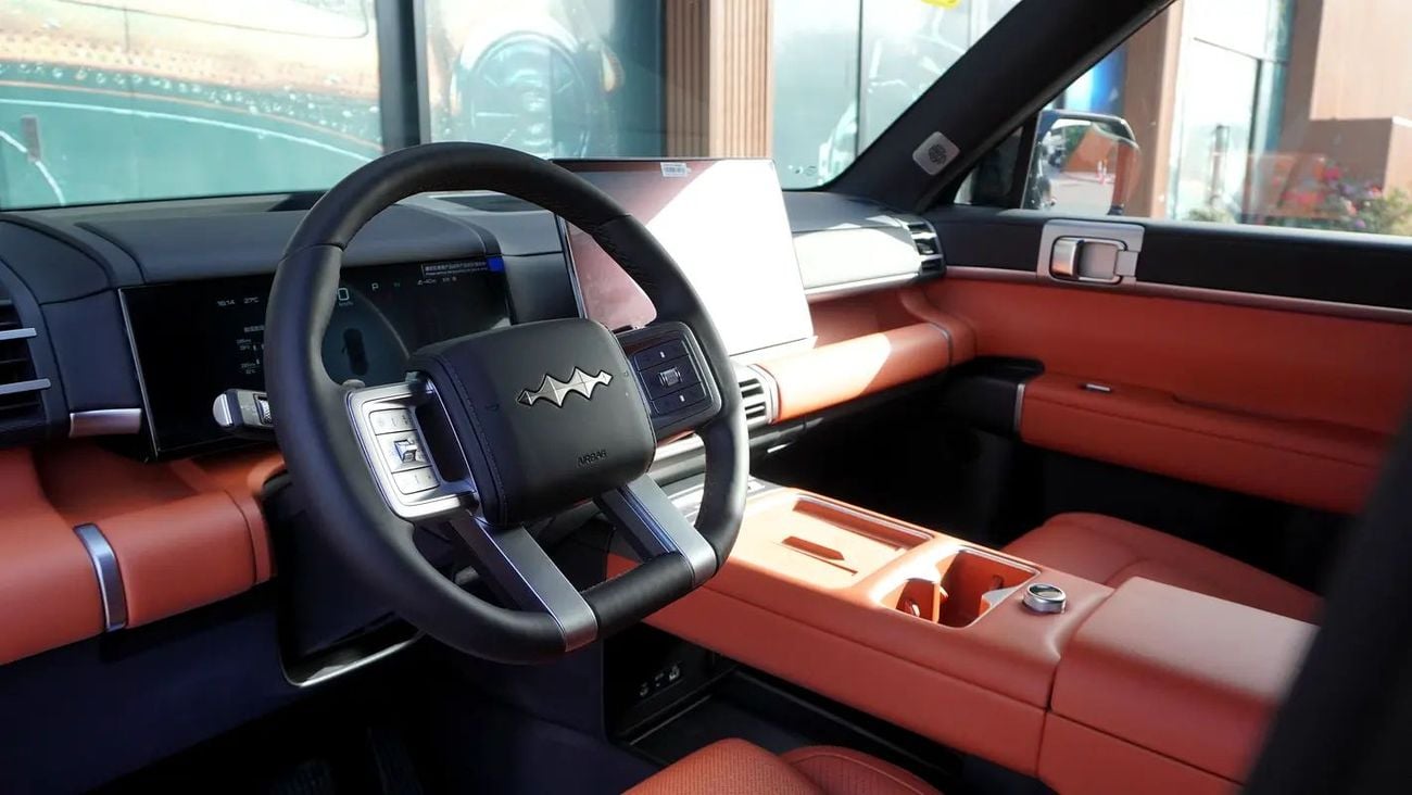 بي واي دي ليوبارد تيتانيوم 7 BYD FangChengBao Titanium 7 2025