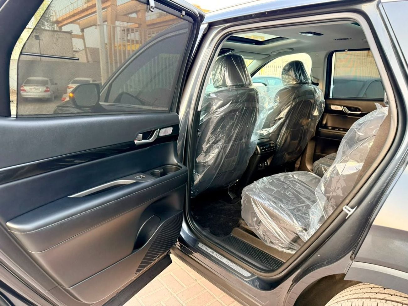 Hyundai Palisade PREMIUM NAPPA 2021 HYUNDAI PALISADE LIMITED PREMIUM low mileage 16200 only 4x4 AWD Gray Full Option