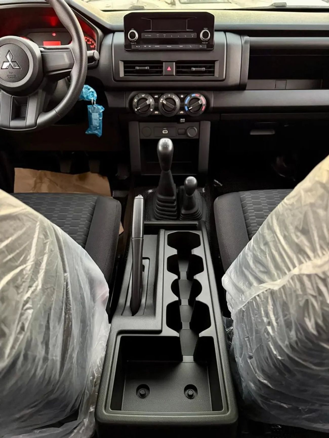 Mitsubishi L200 L200 PETROL 2.4L  4×4   2026 available all colour