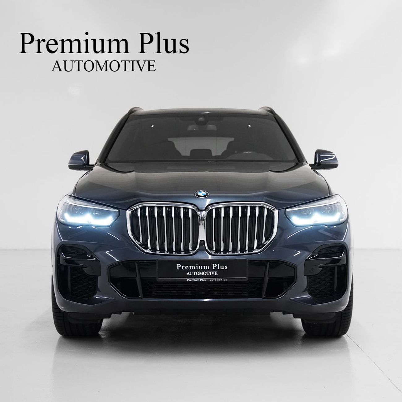 بي أم دبليو X5 40i M Sport 3.0L 2022 BMW X5, Feb 2027 BMW Warranty + Service Pack, Excellent Condition, GCC