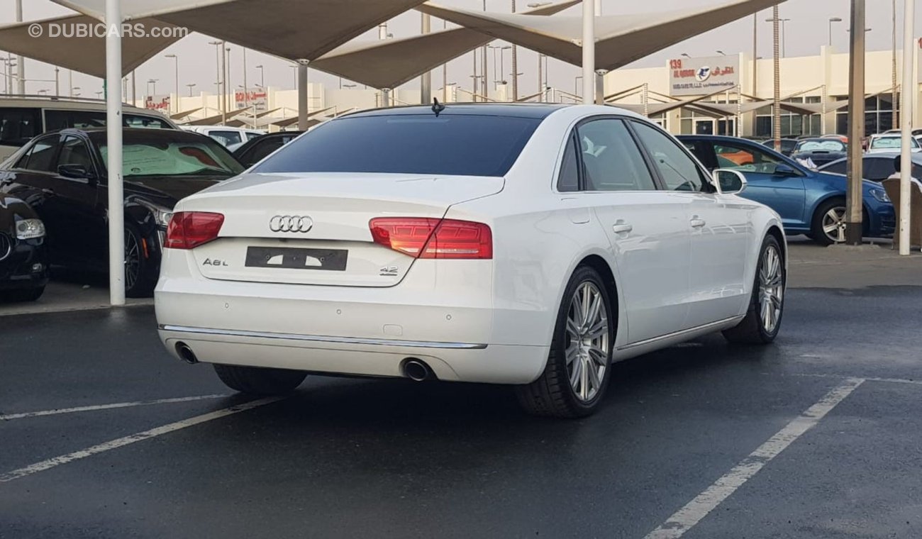 Audi A8 Audi A8 model 2012 GCC car prefect condition full option panoramic roof leather seats