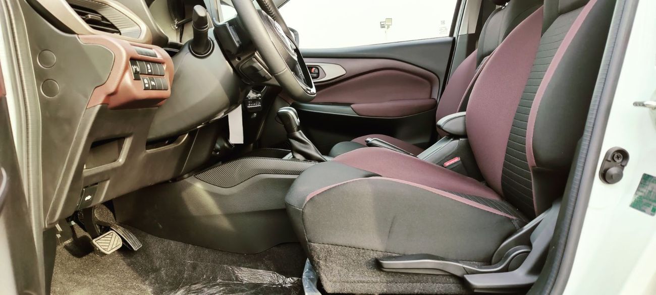 Suzuki Fronx SUZUKI FRONX GL HYBRID 2024