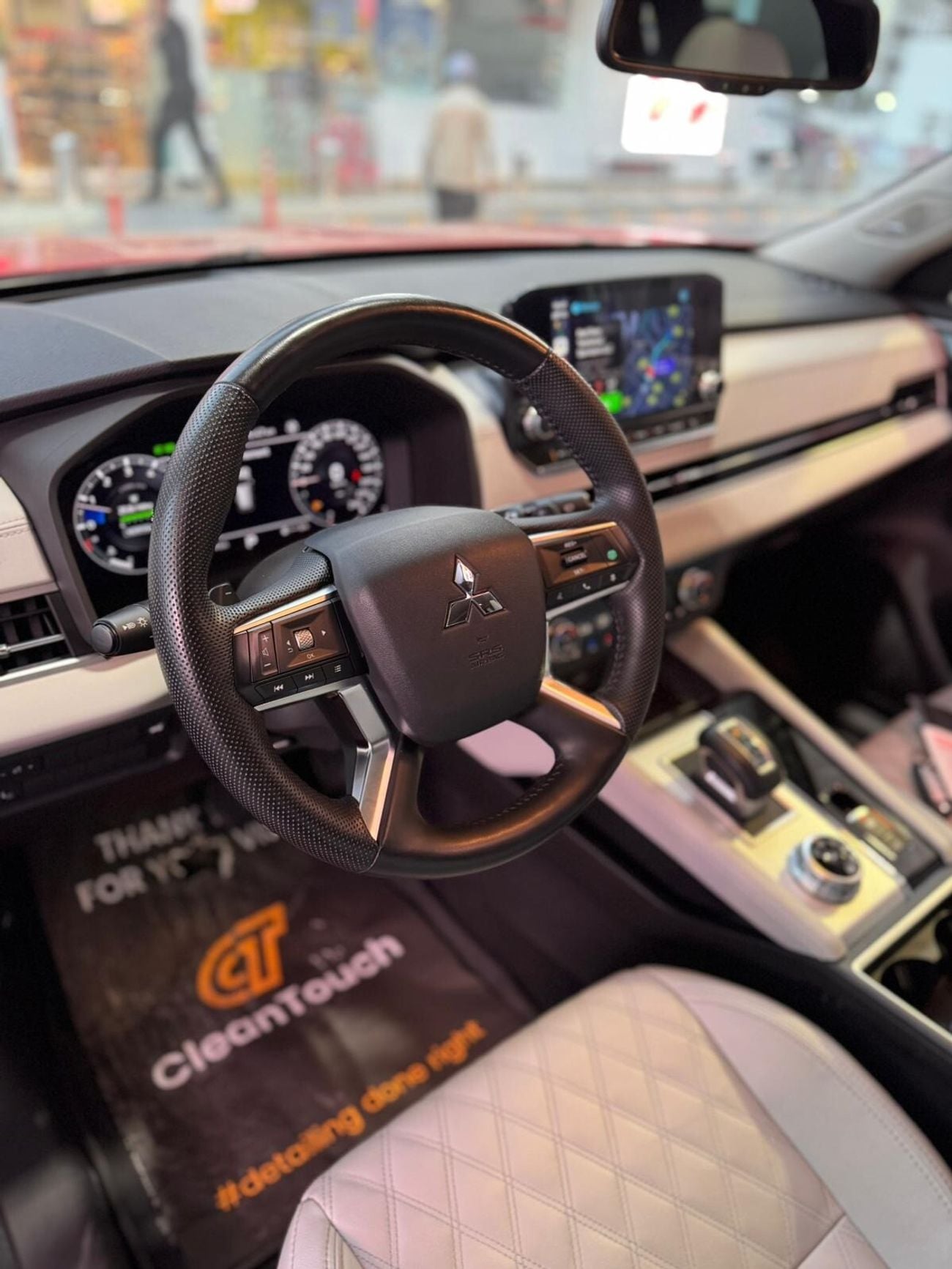 Mitsubishi Outlander GT PREMIUM LAUNCH EDITION