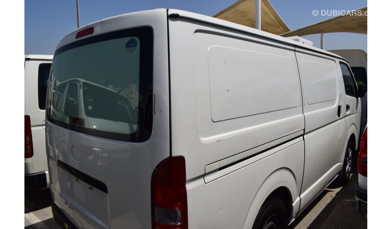 Toyota Hiace Toyota hiace chiller van,model:2008. Excellent condition