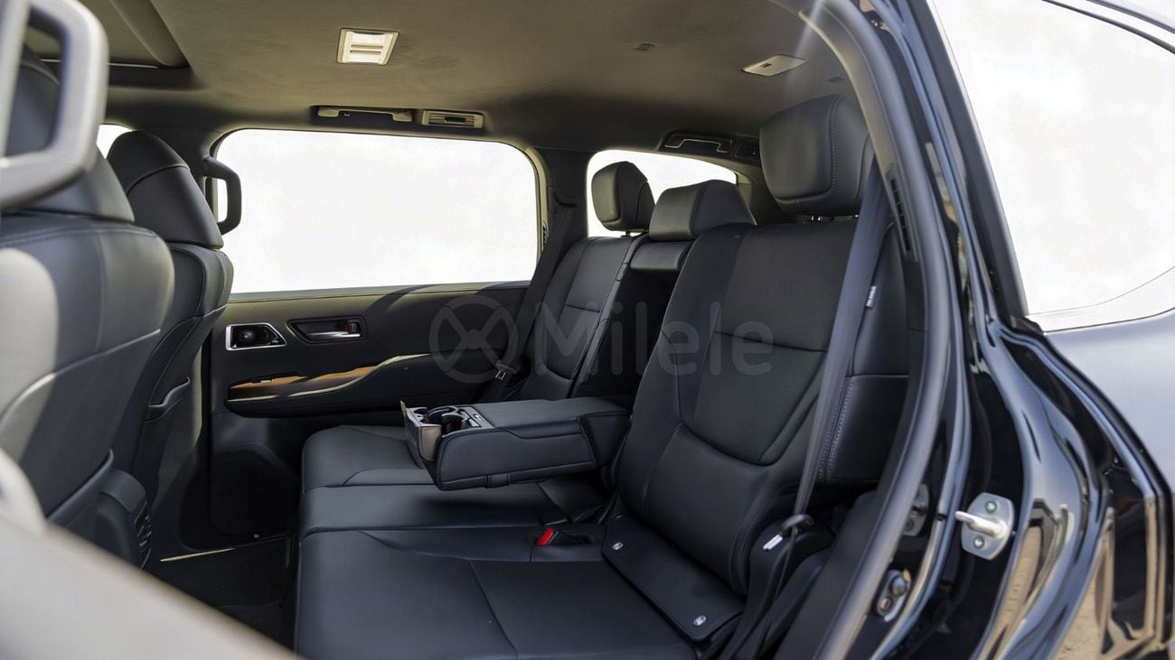 تويوتا لاند كروزر TOYOTA LAND CRUISER 300 VX