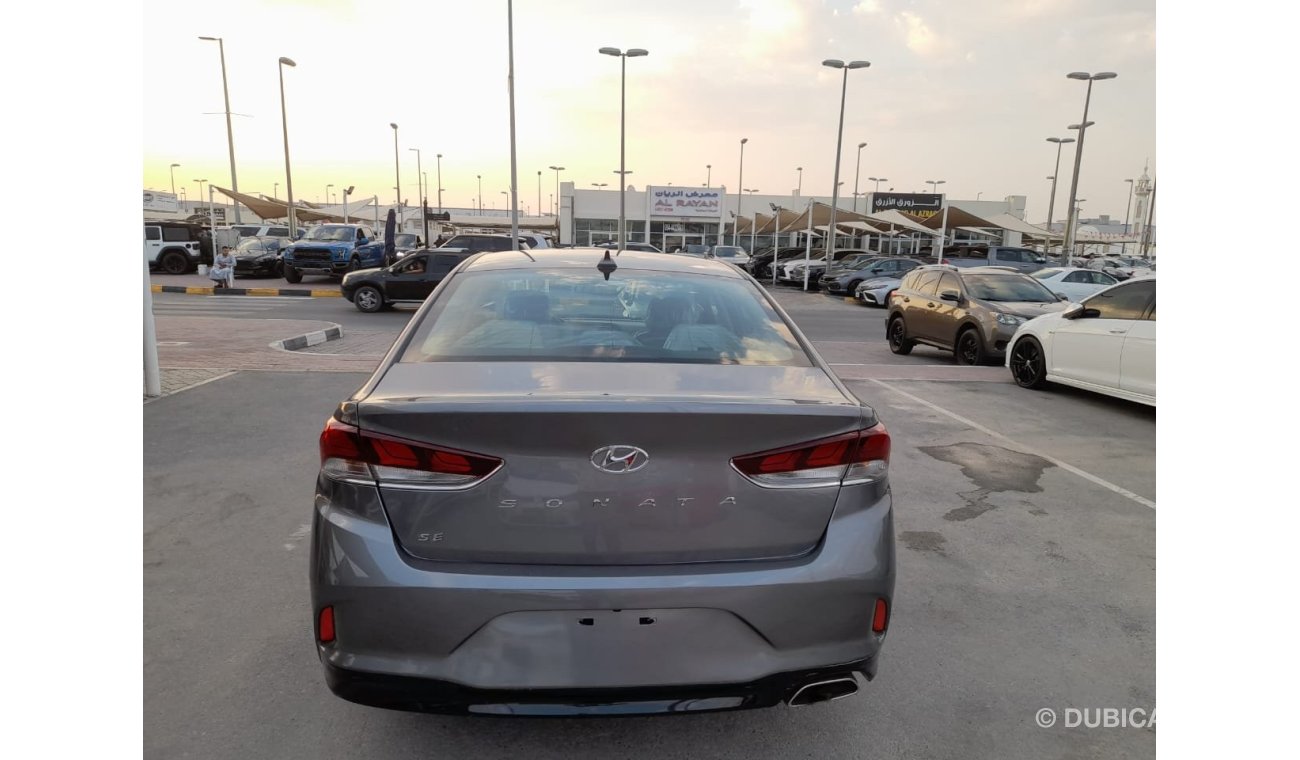 Hyundai Sonata Std Hyundai / Sonata 2018 model - American - in excellent condition inside and out, 7000 miles