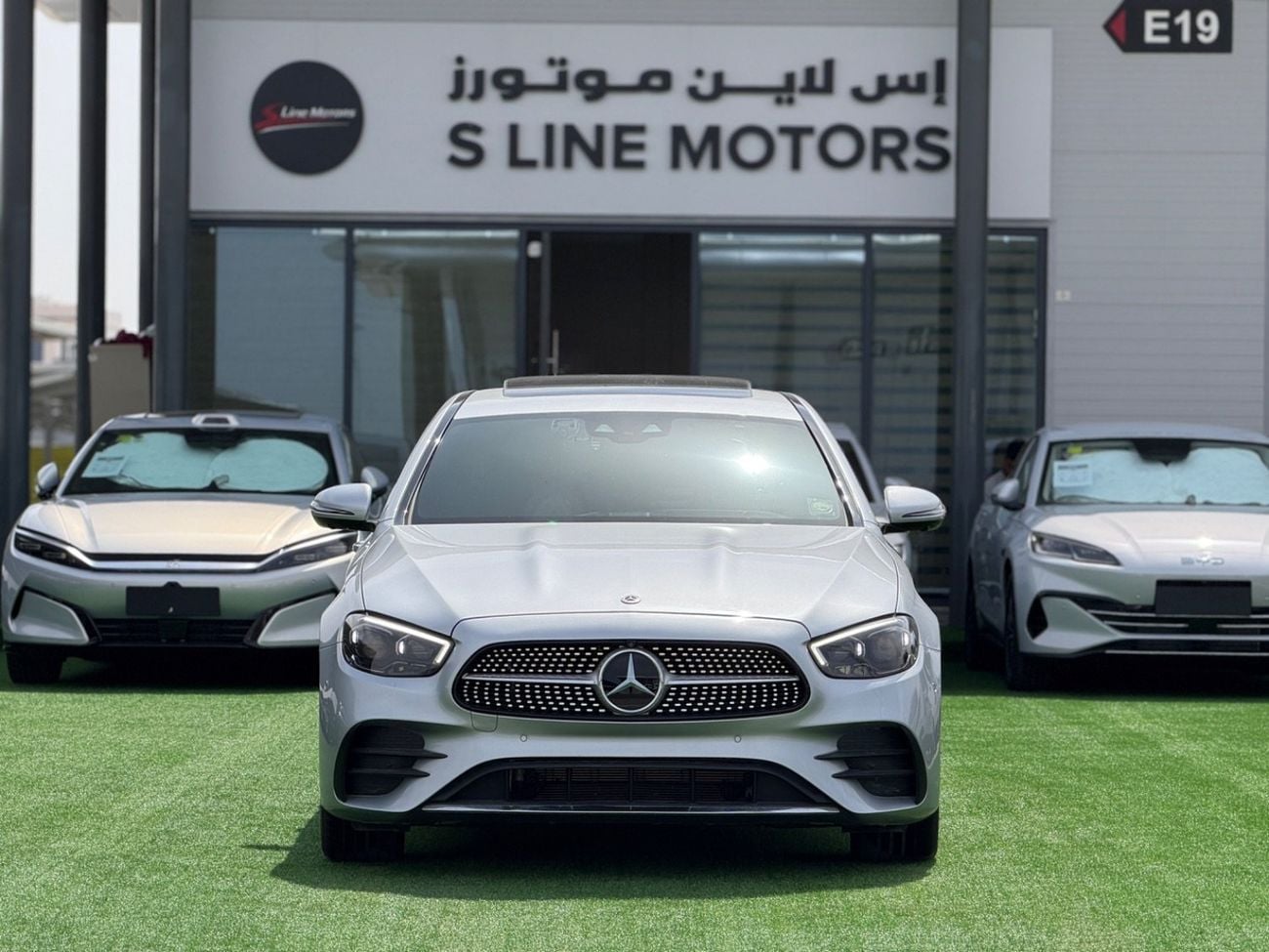 مرسيدس بنز E 350 4MATIC (NON GCC)