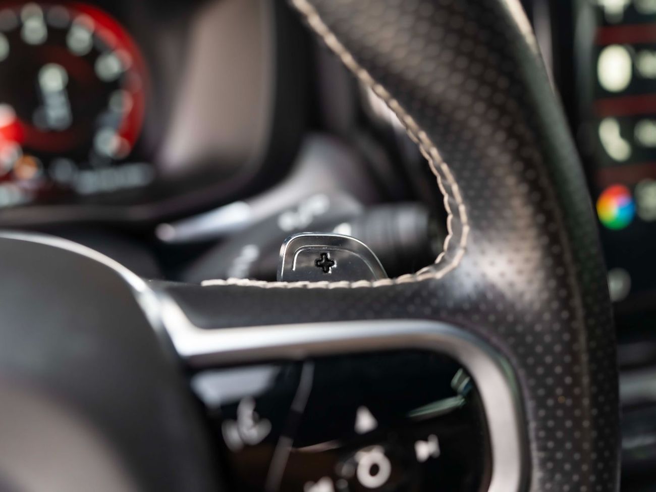 Volvo XC60 T5 R Design 2.0L