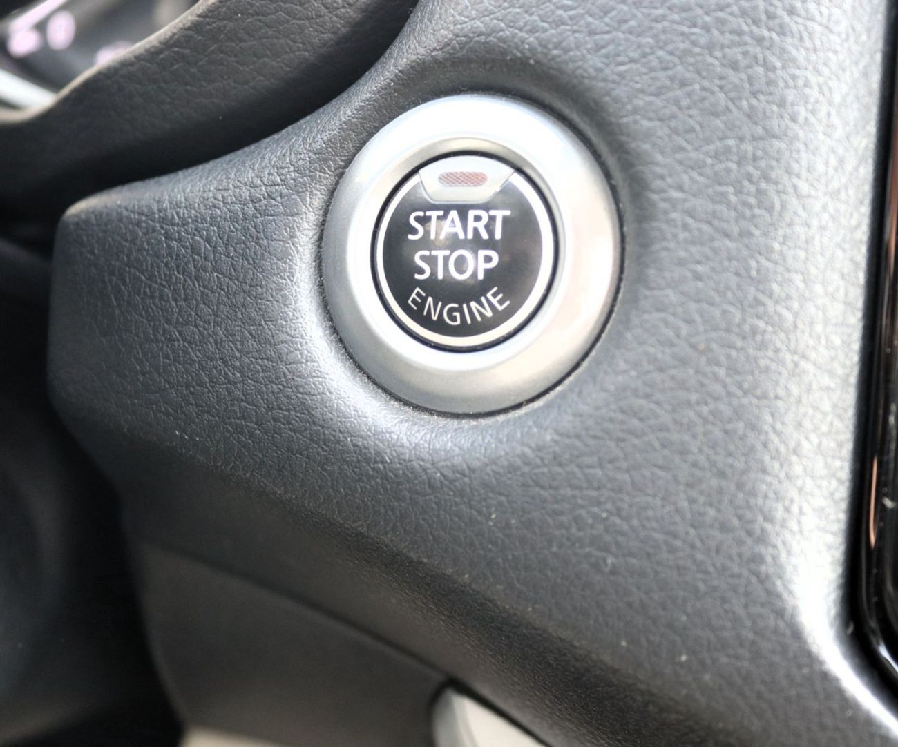 نيسان إكستيرا SE 2.5L RWD