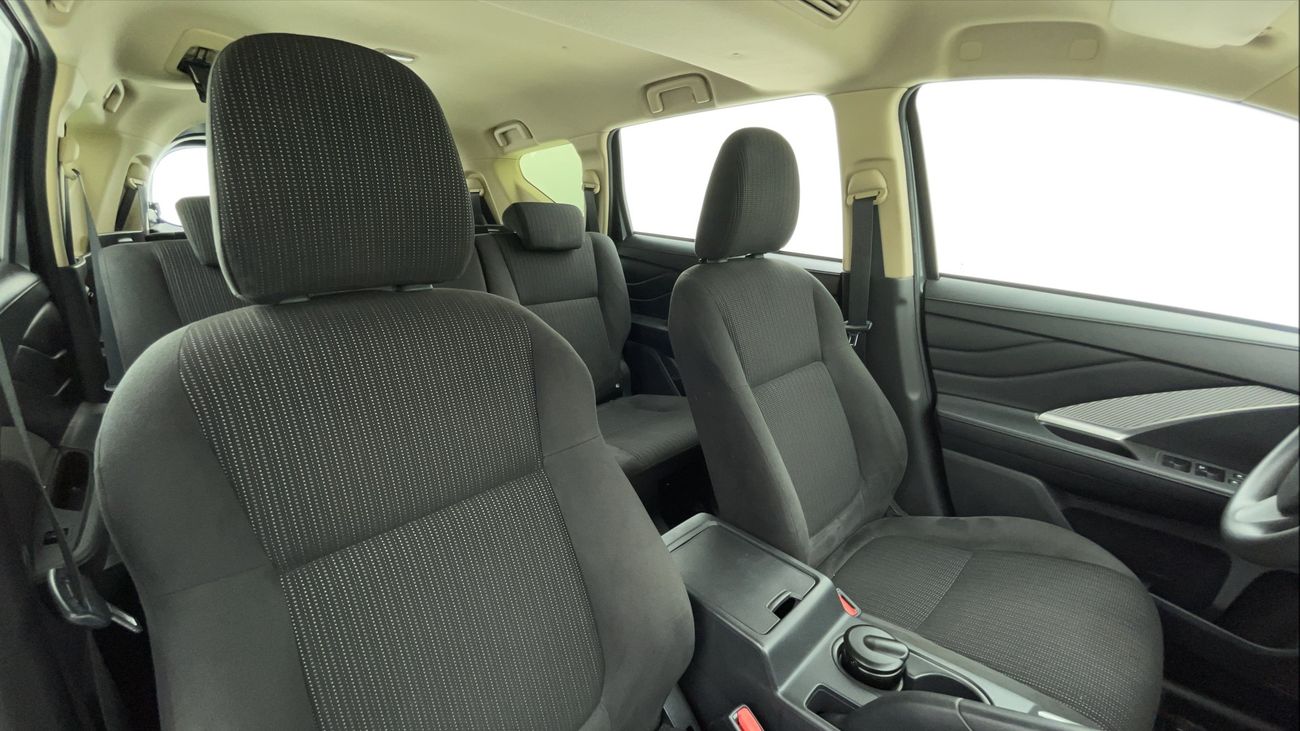 ميتسوبيشي إكسباندر MID 1.5 | بدون دفعة مقدمة | اختبار القيادة في المنزل