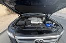 تويوتا لاند كروزر VXR
