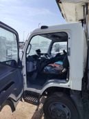 Mitsubishi Fuso Canter MITSUBISHI FUSO ROSA USED WITH NEW REFRIGERATOR BOX EUROPEAN SPECS 2014 MODEL
