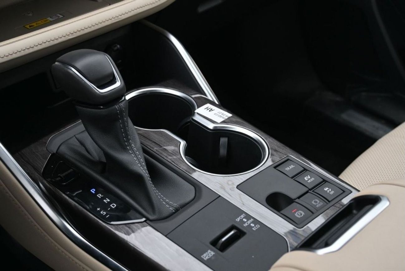 تويوتا هايلاندر Toyota Highlander Limited 2.5L Hybrid SUV, Model 2023 Color Silver