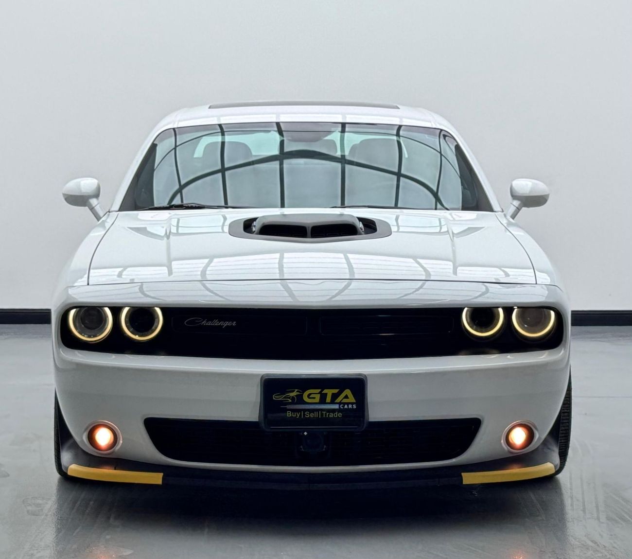دودج تشالينجر Scat Pack 6.4L (485 HP) 2018 Dodge Challenger R/T Scat Pack, Warranty, Service History, Low Kms, Exc