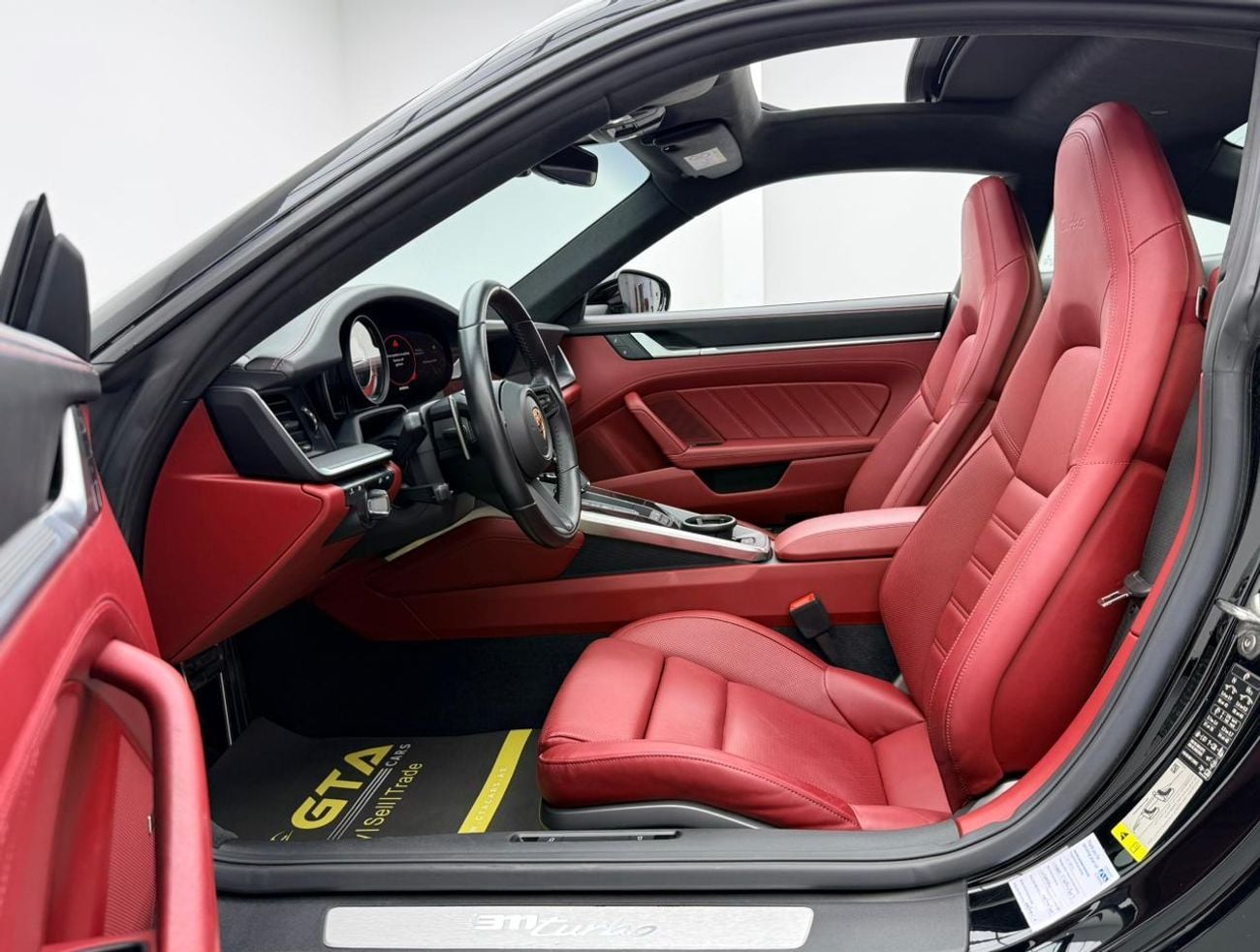Porsche 911 TURBO 2024 Porsche 911 Turbo, 2028 Porsche Warranty, Full Porsche Service History, Very Low Km, GCC