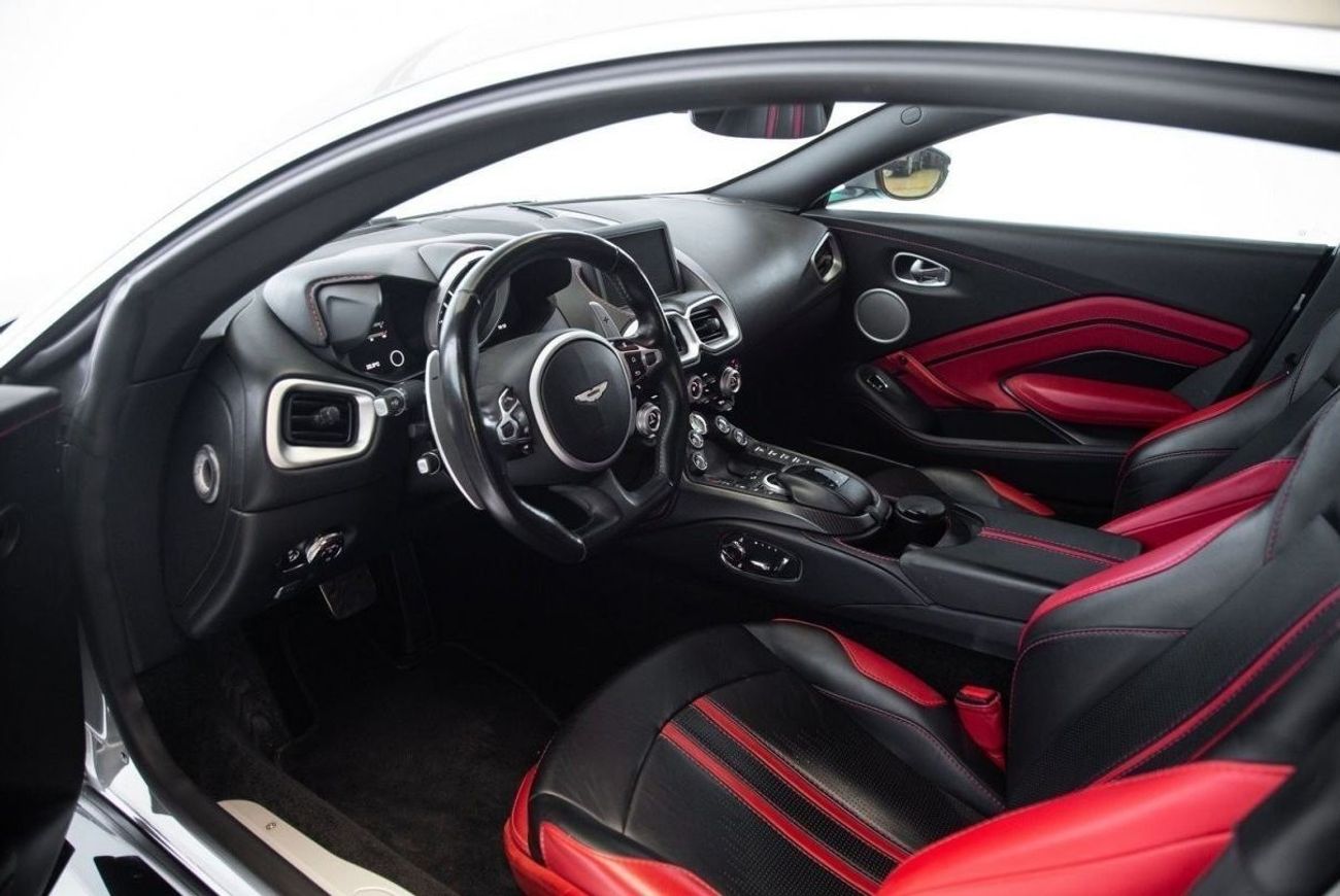 أستون مارتن فانتيج Std