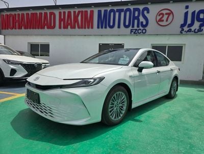 Toyota Camry 2.0L HYBRID 2024