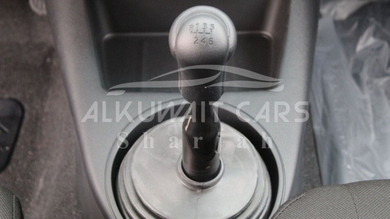 Toyota Hilux GL Basic 2.4D MT - MY2025