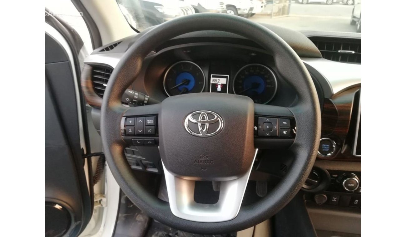 Toyota Hilux 4X4 Double Cabin 2.7L Full Option A/T