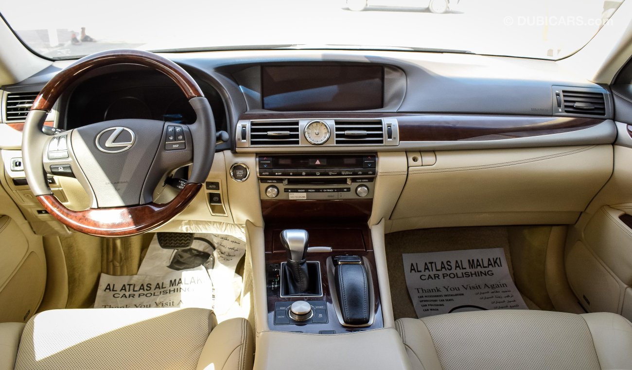 Lexus LS460