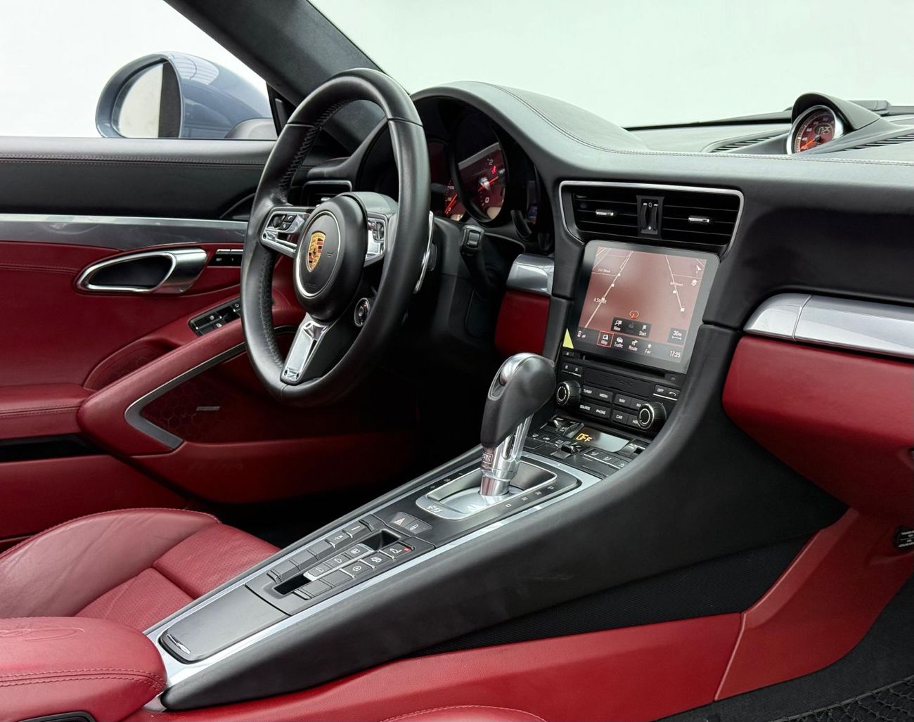 بورش 911 2017 Porsche 911 Carrera S, Full Service History, Sport Chrono Package, Excellent Condition, GCC