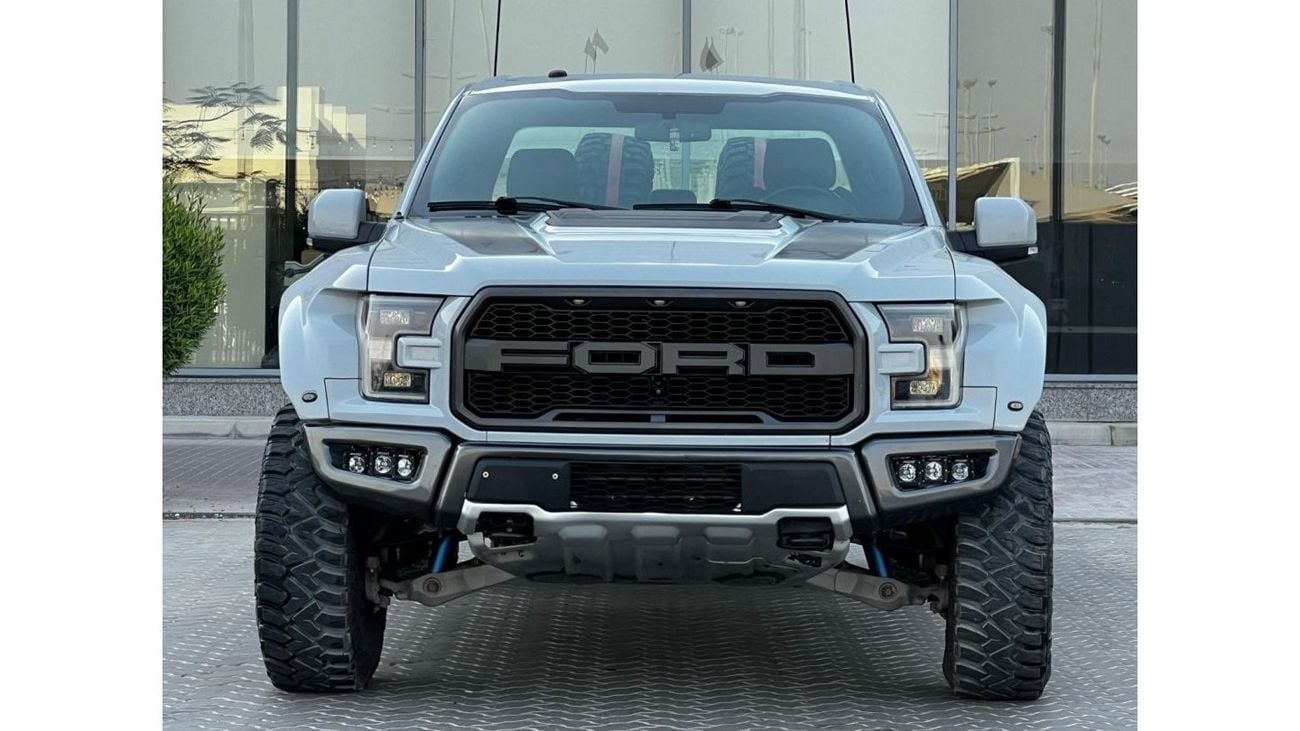 فورد إف-150 رابتور SVT رابتر لاكجري