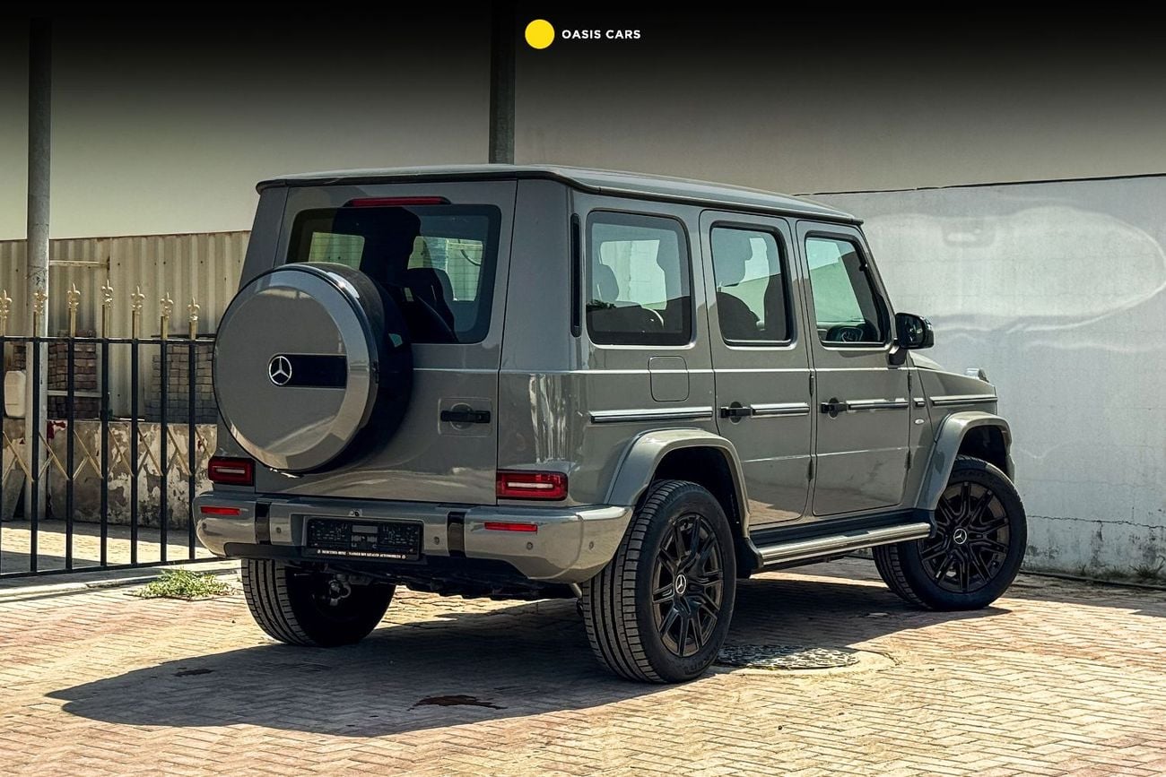 Mercedes Benz G580 2025 GCC Specs Brand New Electric
