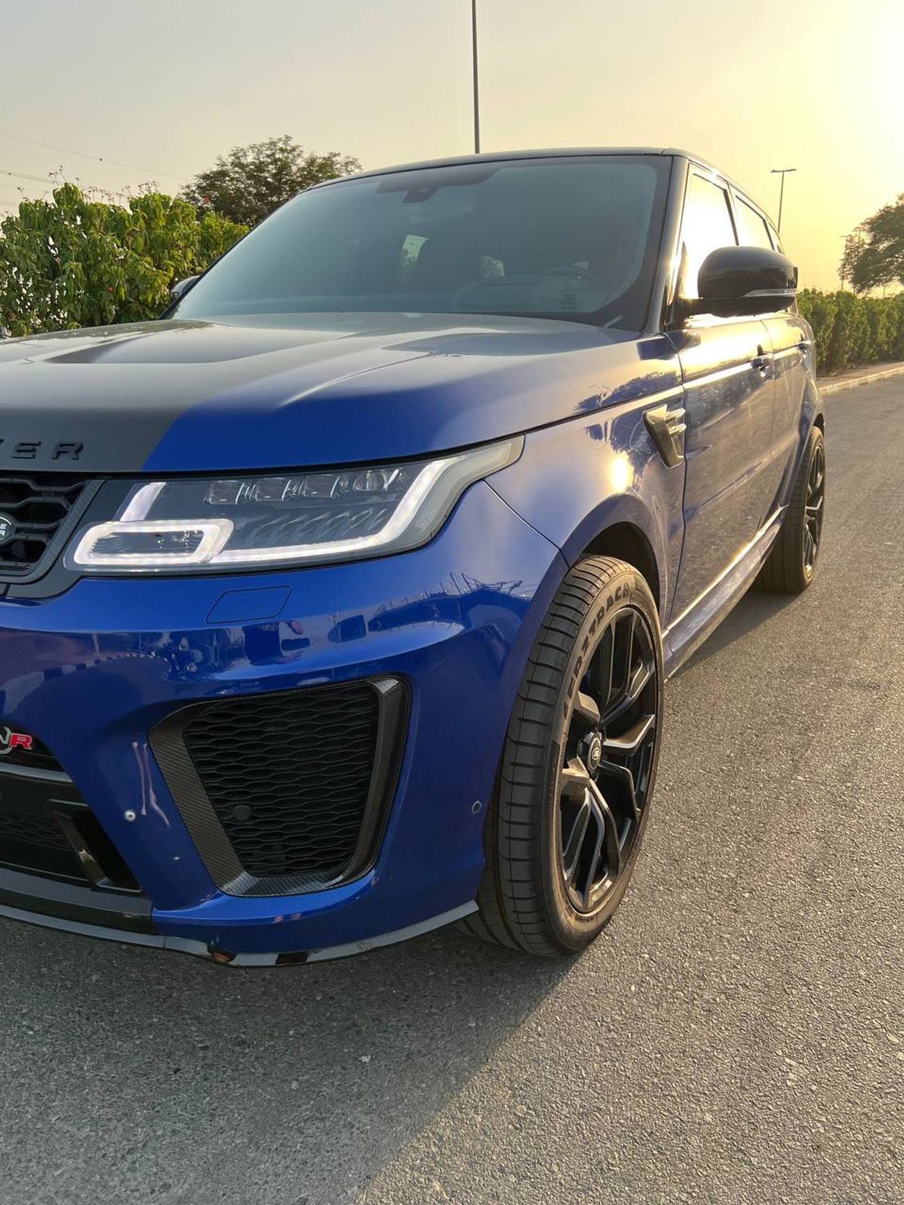 لاند روفر رينج روفر سبورت Range Rover Sport SVR – 2022 Face Lift In & Out – 125K km – GCC – Full Option