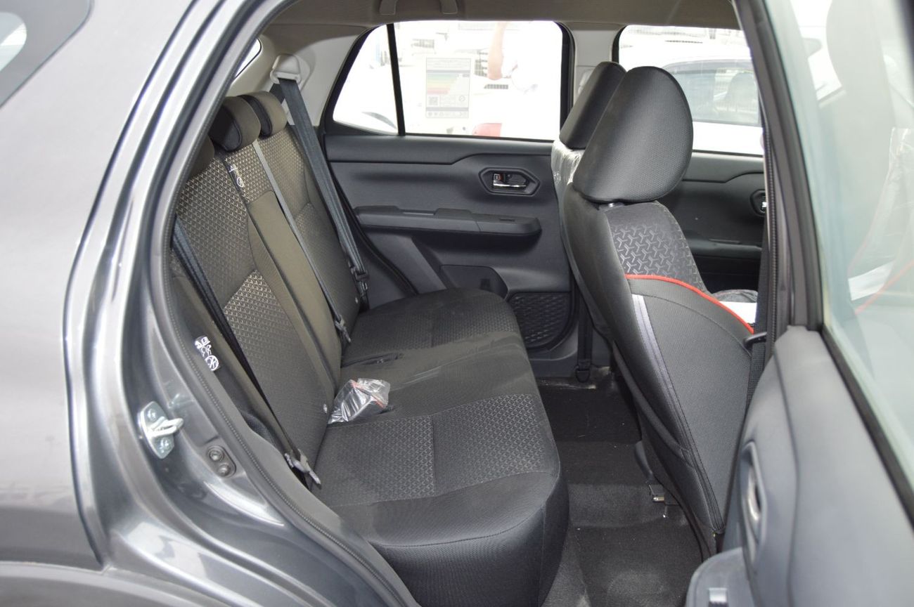 تويوتا ريز GCC Brand New