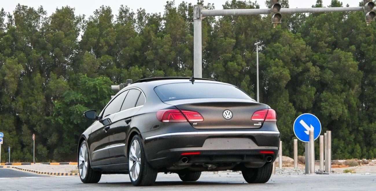 Volkswagen CC VOLKSWAGEN CC 2015 GCC IN EXCELLENT CONDITION