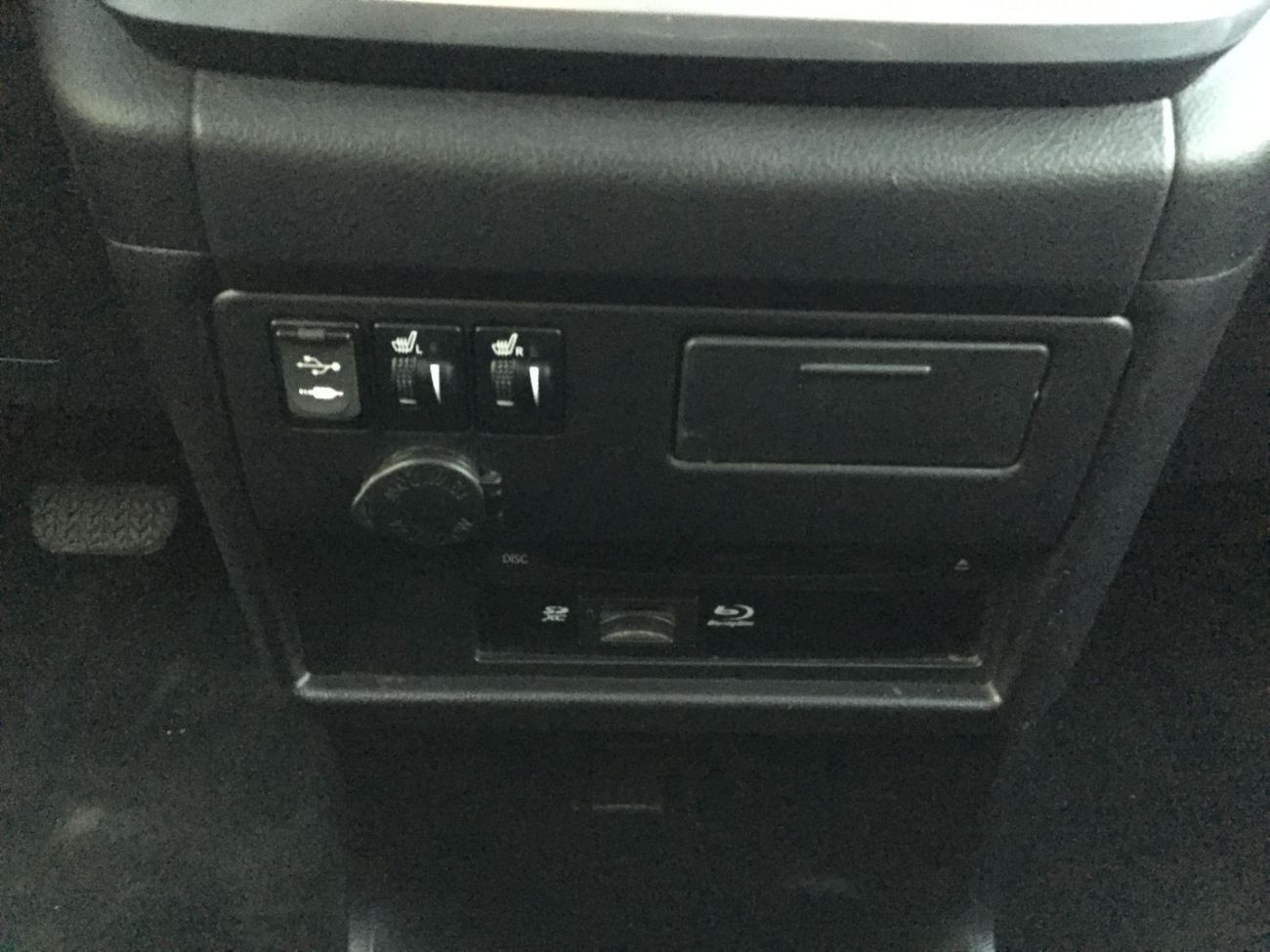 Toyota Sienna Toyota Sienna 2016 – 3.5L V6 | Petrol | Automatic | American Specs