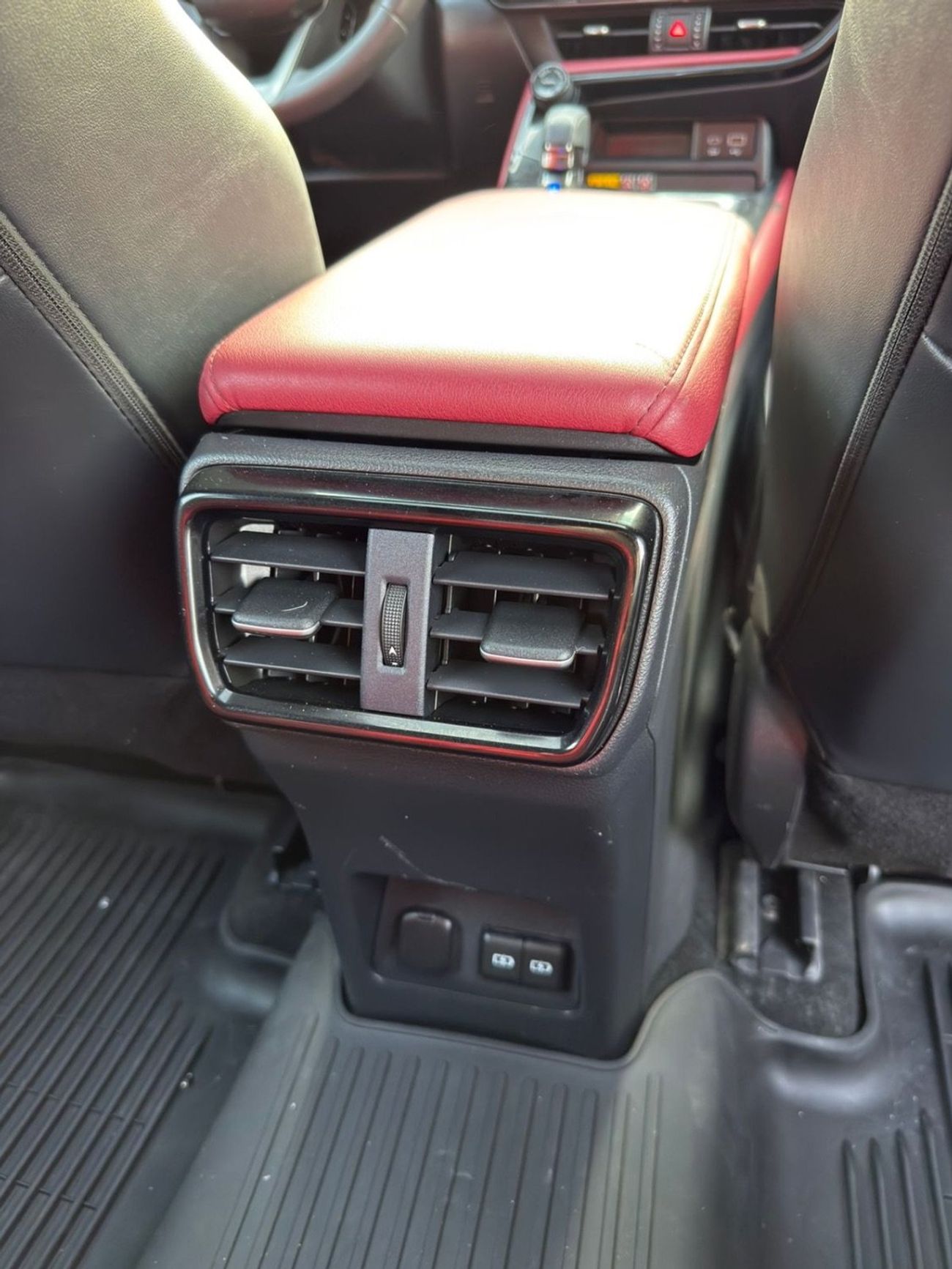 Lexus NX350 Premier 2.4L ( CYL)