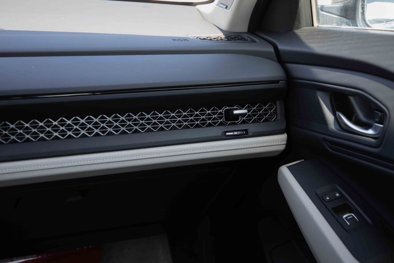 هوندا أكورد 1.5L Turbo EX- Radiant Red inside Grey | Export Only