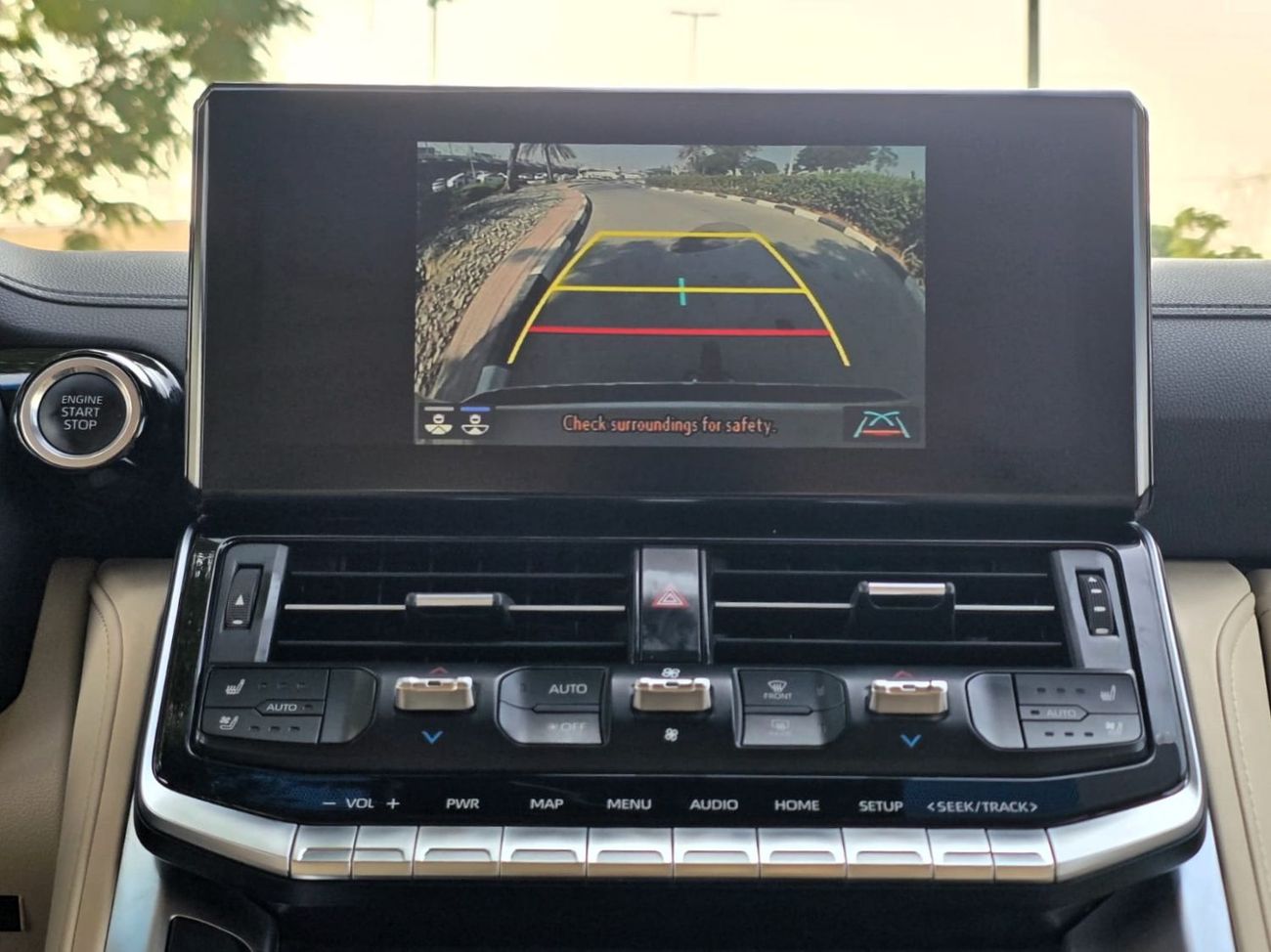 Toyota Land Cruiser VXR 4.0L FULL OPTION 2023 GCC AL FUTTAIM SINGLE OWNER IN MINT CONDITION