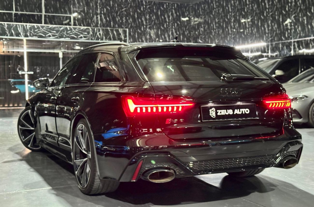 Audi RS6 2023 Audi RS6 Quattro Sportback, Warranty, Fully Loaded, Low Kms, Carbon Fiber Package, 600HP