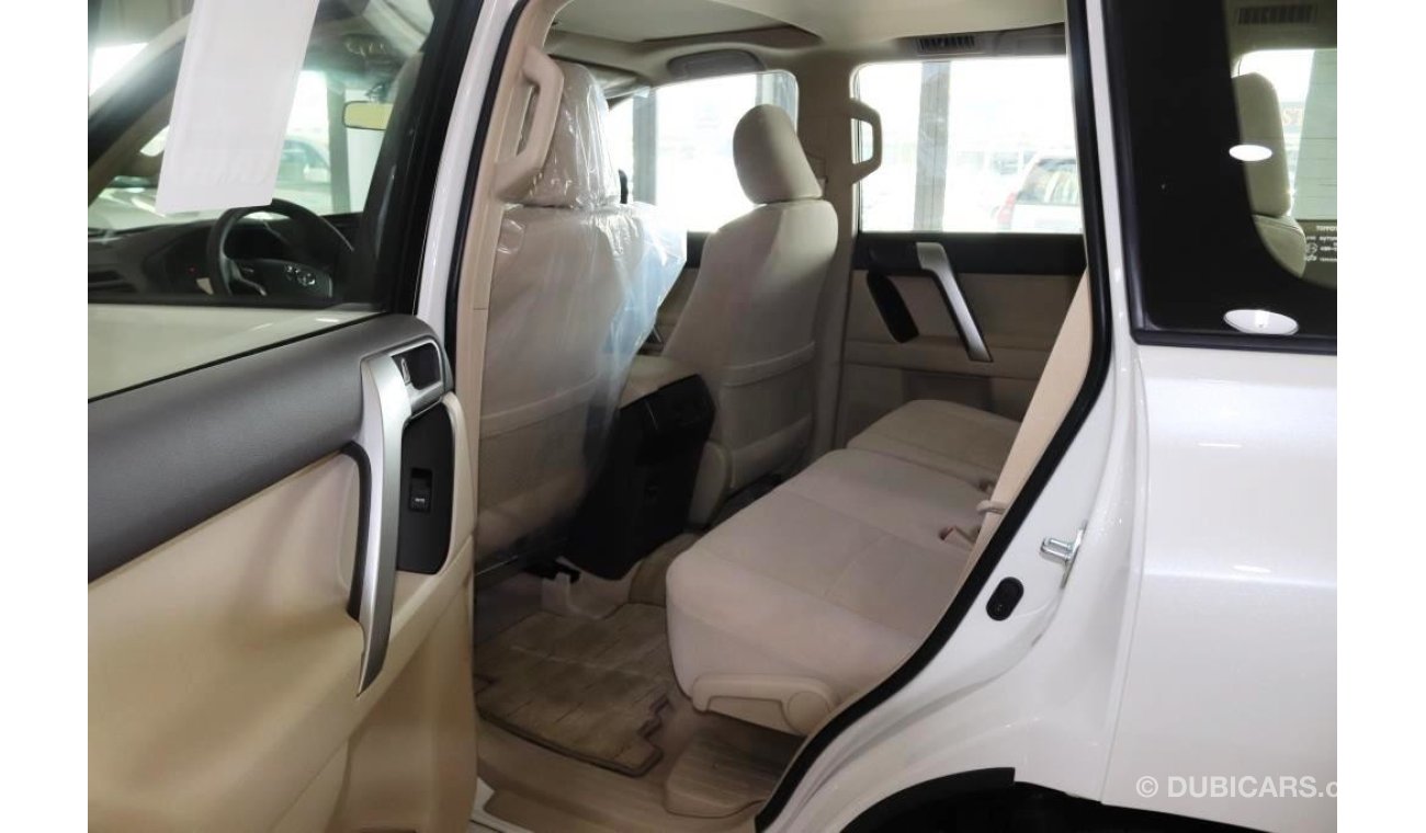 تويوتا برادو GXR 4.0l Petrol V6 Automatic with Sunroof & 18' Alloy Wheels/Export-2019/White Pearl inside Beige//