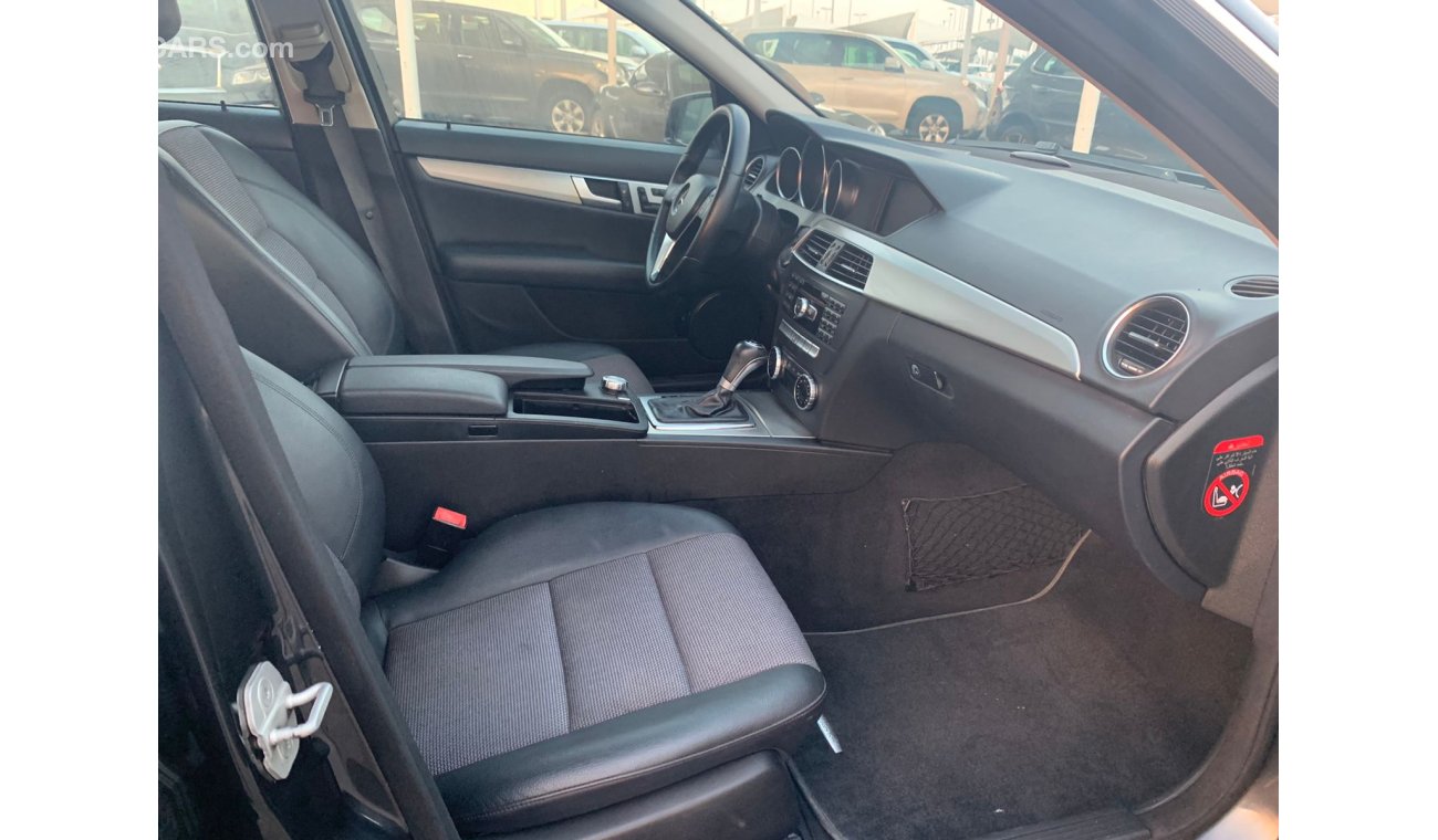 مرسيدس بنز C 200 Mercedes C200 2014 1.8 L