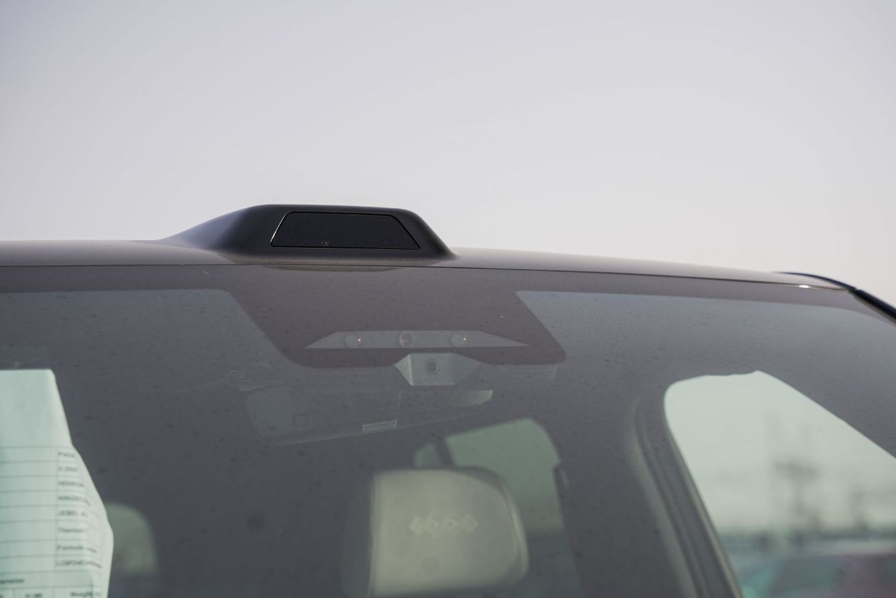 بي واي دي ليوبارد تيتانيوم 7 BYD Formula Leopard Titanium 7 2025  190KM 4WD Ultra Edition