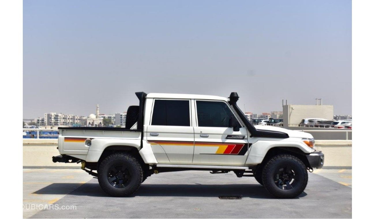 تويوتا لاند كروزر بيك آب 79 Double Cab  V8 4.5L   MT