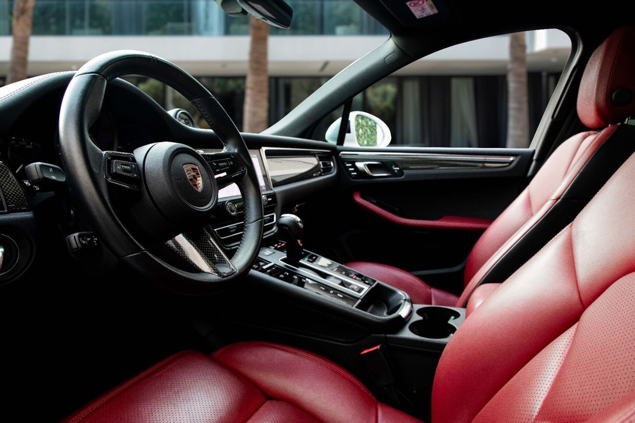 Porsche Macan S | 4,896 P.M  | 0% Downpayment |