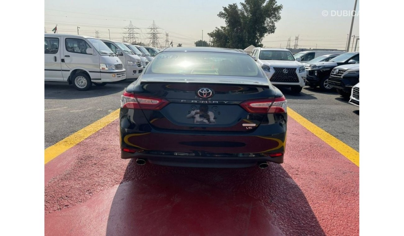 Toyota Camry Toyota Camry 3.5L V6 Limited Color Black inside Beige Model 2020 GCC Specification