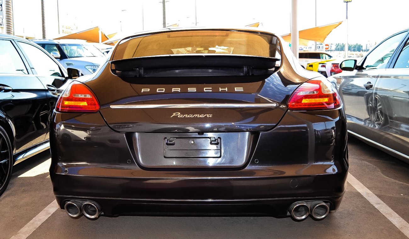 Porsche Panamera