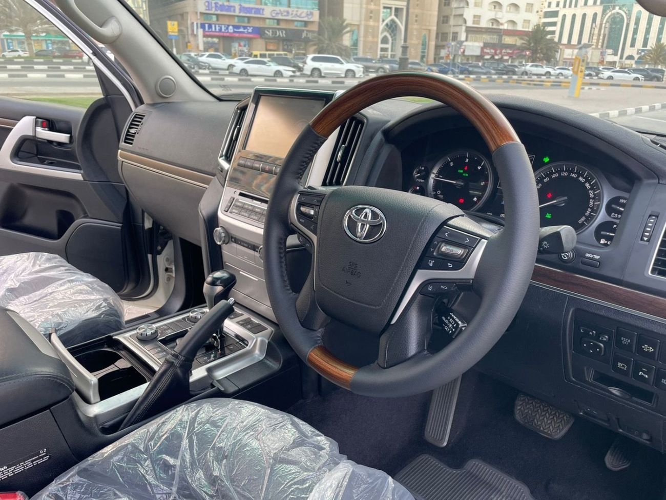 Toyota Land Cruiser Sahara 2021 Model RHD DIESEL ENGINE FULL OPTION